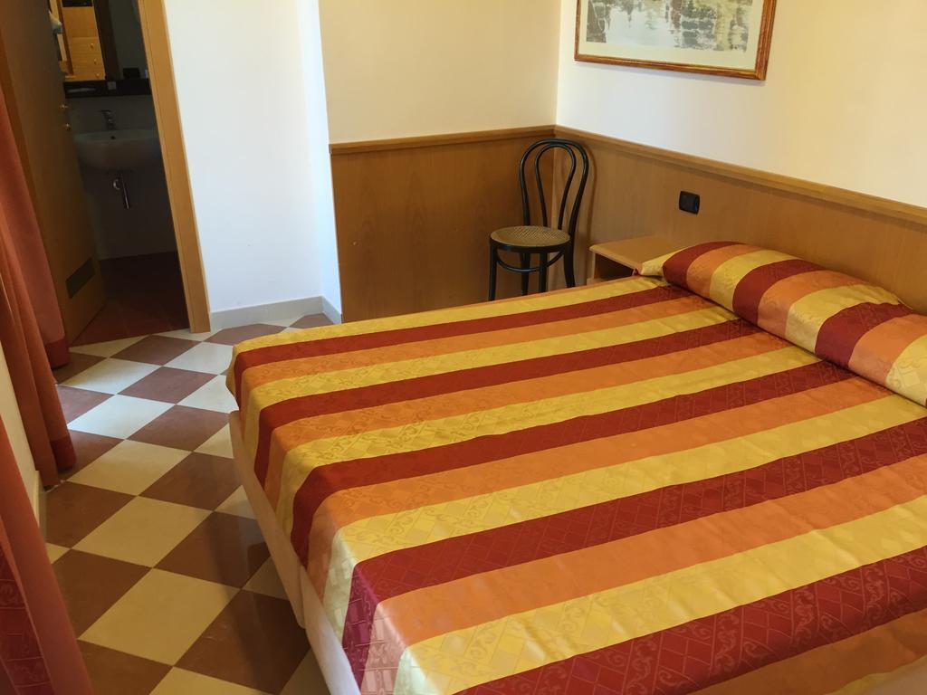 Hotel Fiorella Senigallia Rom bilde