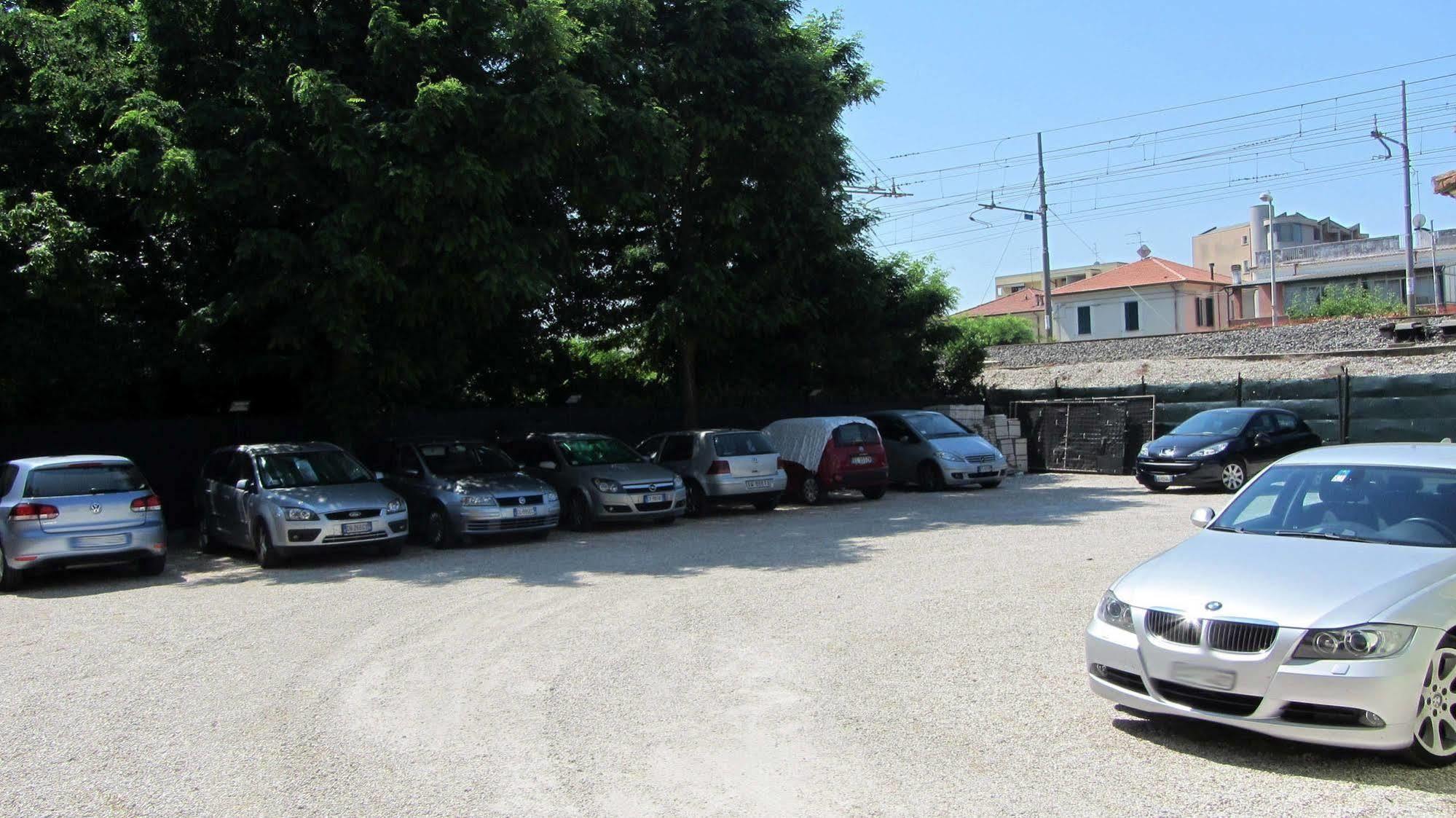 Hotel Fiorella Senigallia Eksteriør bilde